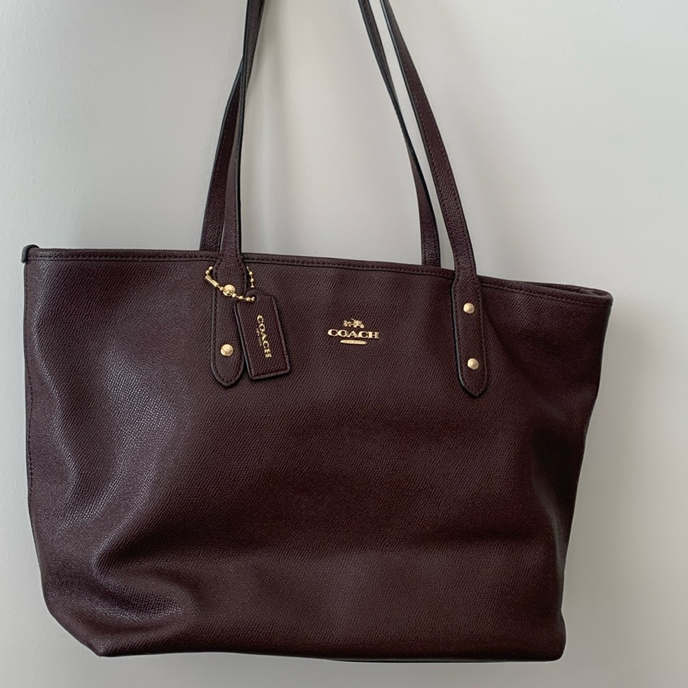 Coach Rich Brown Leather Tote